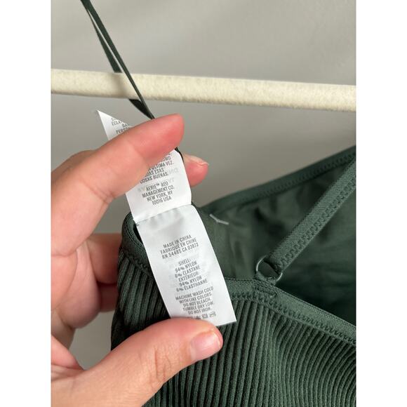 NWT Aerie One Shoulder Ribbed Crop Top Green Size   Medium - Picture 4 of 5